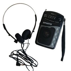 Vintage 80’s Lenoxx‎ Sound Sports Portable AM FM Radio-Model PR-35/WORKS